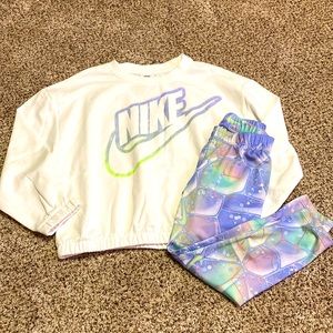 Nike glitter matching set. Size 5.